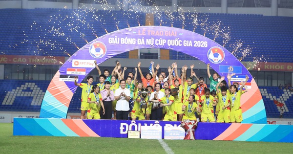 F8BET cược bóng đá: Chủ tịch VFF chúc mừng CLB nữ TP.HCM vô địch Cúp quốc gia 2026 - hình ảnh - f8betv.vip F8BET cược bóng đá: Chủ tịch VFF chúc mừng CLB nữ TP.HCM vô địch Cúp quốc gia 2026 - hình ảnh - f8betv.vip