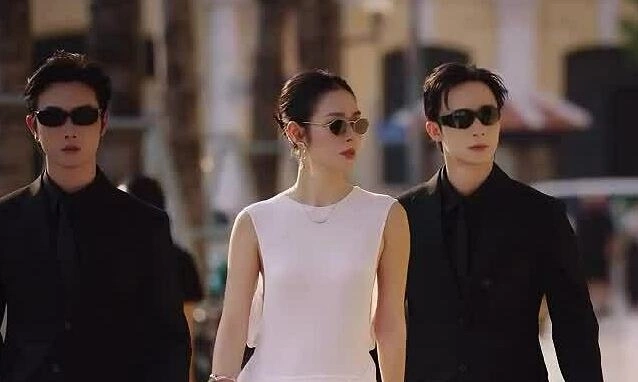 Link vào nhà cái F8BET: Khi sao Việt diện mốt tổng tài, người hâm mộ tìm kiếm giải trí trực tuyến - hình ảnh - f8betv.vip