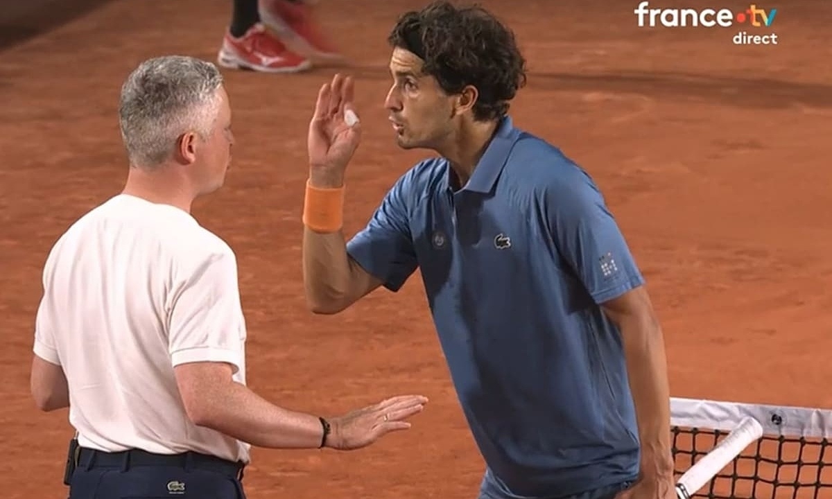 F8BET Cược Thể Thao: Tranh cãi về vết bóng làm dậy sóng Roland Garros 2026 - hình ảnh - f8betv.vip