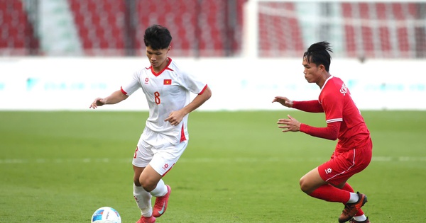 F8BET cược bóng đá: Nguyễn Thái Quốc Cường tỏa sáng, vượt khỏi cái bóng Công Phượng - hình ảnh - f8betv.vip F8BET cược bóng đá: Nguyễn Thái Quốc Cường tỏa sáng, vượt khỏi cái bóng Công Phượng - hình ảnh - f8betv.vip