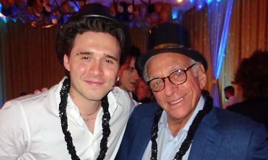 Brooklyn Beckham chúc sinh nhật bố vợ giữa tin đồn bất hòa gia đình - hình ảnh - f8betv.vip