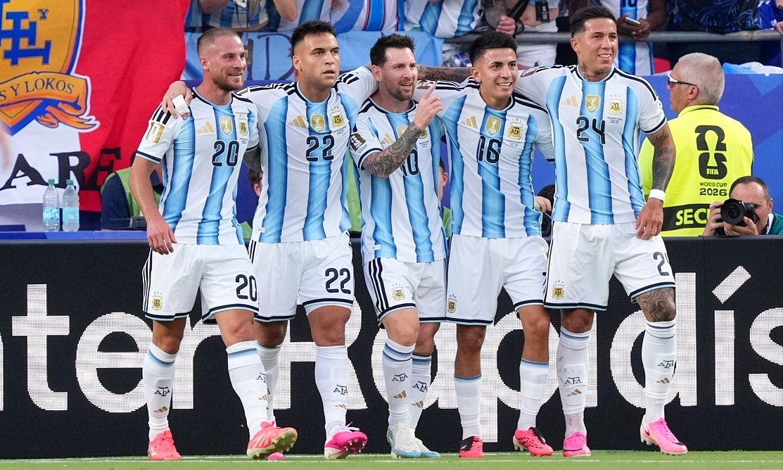 Mac Allister: ‘Rất khó học theo Messi’ – Góc nhìn từ ngôi sao Argentina và cơ hội trải nghiệm F8BET VIP - hình ảnh - f8betv.vip Mac Allister: ‘Rất khó học theo Messi’ – Góc nhìn từ ngôi sao Argentina và cơ hội trải nghiệm F8BET VIP - hình ảnh - f8betv.vip