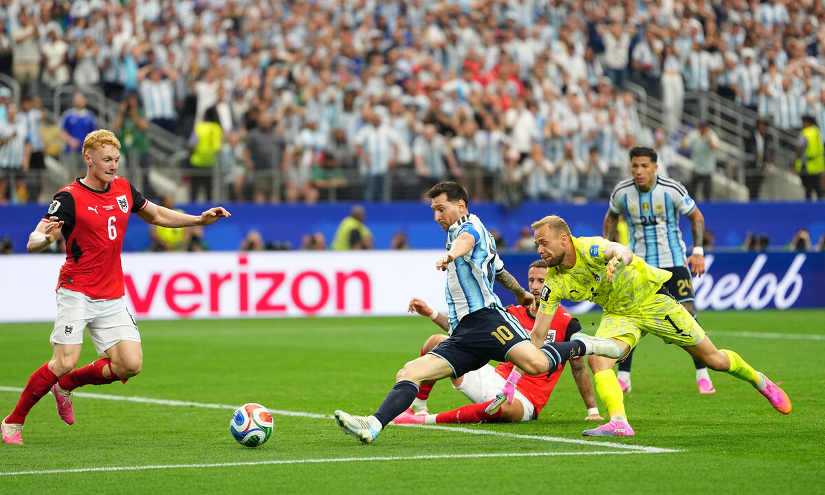 F8BET cược bóng đá: Messi lập cú đúp nhưng vẫn không được điểm 10 - hình ảnh - f8betv.vip F8BET cược bóng đá: Messi lập cú đúp nhưng vẫn không được điểm 10 - hình ảnh - f8betv.vip