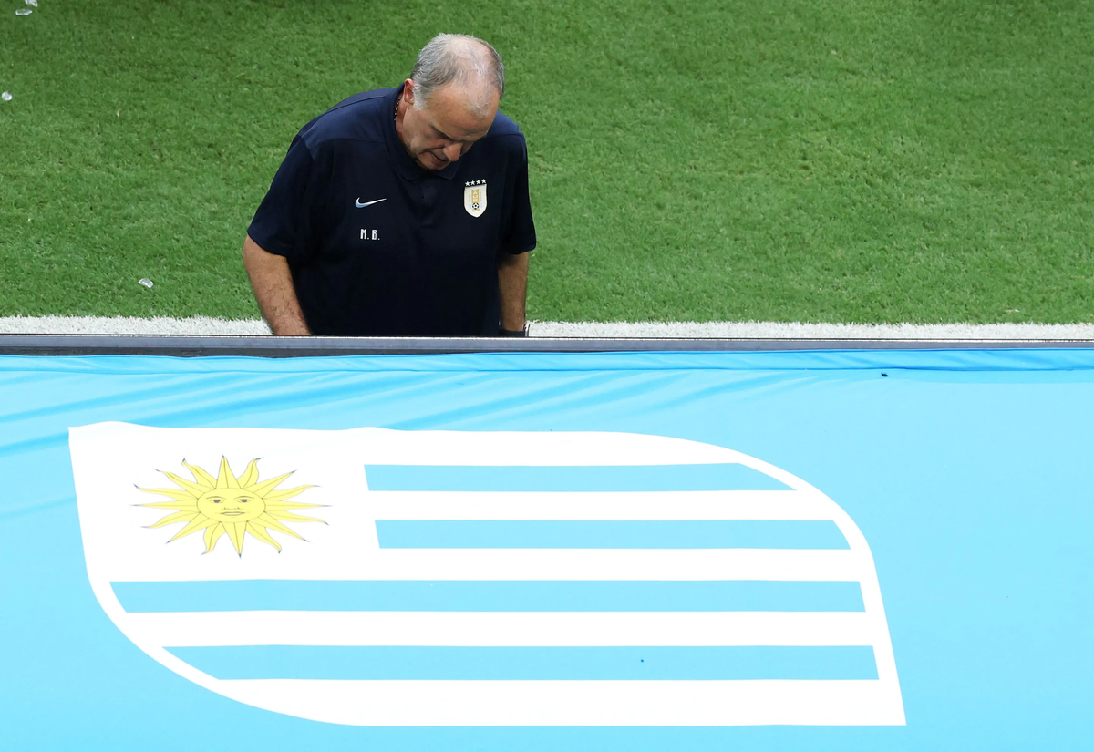 Vì sao HLV của Uruguay cúi mặt không chịu chụp ảnh World Cup 2026?: góc nhìn mới cho người chơi Việt - hình ảnh - f8betv.vip Vì sao HLV của Uruguay cúi mặt không chịu chụp ảnh World Cup 2026?: góc nhìn mới cho người chơi Việt - hình ảnh - f8betv.vip