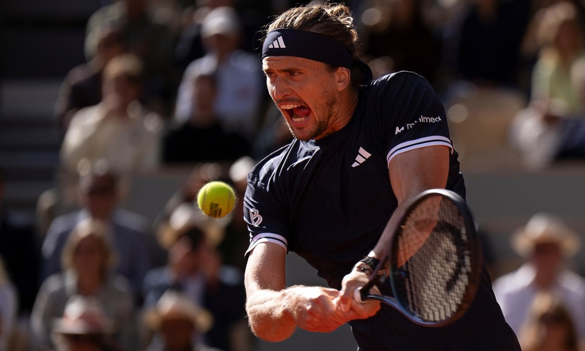 Zverev Đụng Độ Cobolli Ở Chung Kết Roland Garros: Cơ Hội Vàng Cho Grand Slam Đầu Tiên - hình ảnh - f8betv.vip