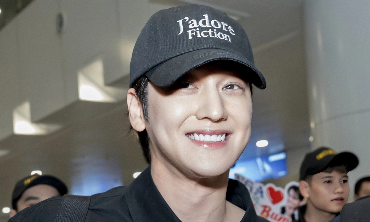 Mỹ nam ‘Vườn sao băng’ Kim Bum đến Hà Nội – Cơ hội giải trí và trải nghiệm game bài trực tuyến tại F8BET - hình ảnh - f8betv.vip