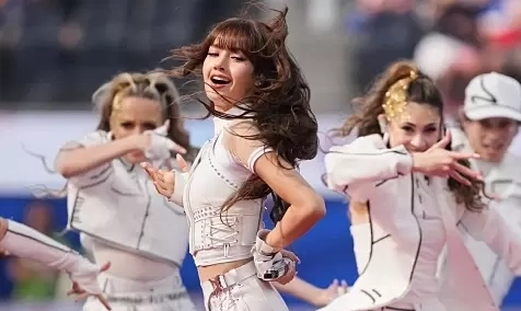 Lisa khuấy động lễ khai mạc World Cup 2026 tại Mỹ với màn trình diễn bốc lửa - hình ảnh - f8betv.vip Lisa khuấy động lễ khai mạc World Cup 2026 tại Mỹ với màn trình diễn bốc lửa - hình ảnh - f8betv.vip