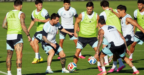 F8BET: Messi tái ngộ ‘nhân vật đặc biệt’ khi Argentina chốt đội hình đấu Algeria tại World Cup 2026 - hình ảnh - f8betv.vip