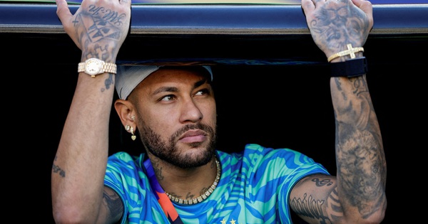 Nhà cái cá cược số 1 F8BET: Neymar bị Tổng thống Brazil ‘chọc’ vì dự World Cup như làm việc từ xa? - hình ảnh - f8betv.vip