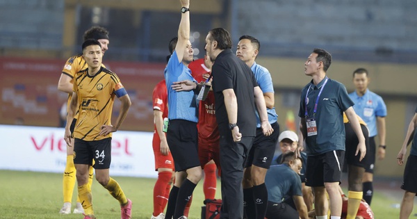 HLV Popov dọa rời V-League sau trận hòa với Công an TP.HCM: F8BET bắn cá và làn sóng phản ứng từ giới chuyên môn - hình ảnh - f8betv.vip