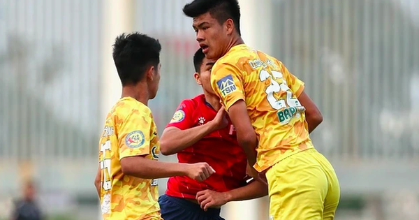 Trung vệ 1,95 m của HAGL sẽ không thất thế ở đội tuyển Việt Nam, bởi loạt lý do này…: góc nhìn mới cho người chơi Việt - hình ảnh - f8betv.vip Trung vệ 1,95 m của HAGL sẽ không thất thế ở đội tuyển Việt Nam, bởi loạt lý do này…: góc nhìn mới cho người chơi Việt - hình ảnh - f8betv.vip