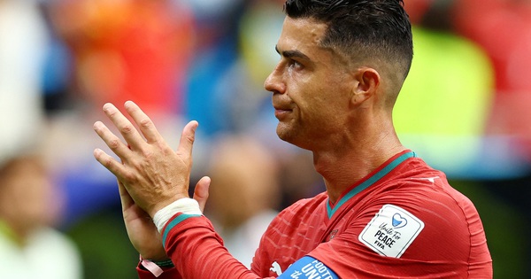 F8BET chính thức: Ronaldo mờ nhạt, người hâm mộ Việt đặt cược thế nào? - hình ảnh - f8betv.vip