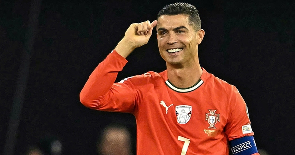 Bồ Đào Nha mạnh hơn nếu Ronaldo chấp nhận lùi lại - hình ảnh - f8betv.vip Bồ Đào Nha mạnh hơn nếu Ronaldo chấp nhận lùi lại - hình ảnh - f8betv.vip