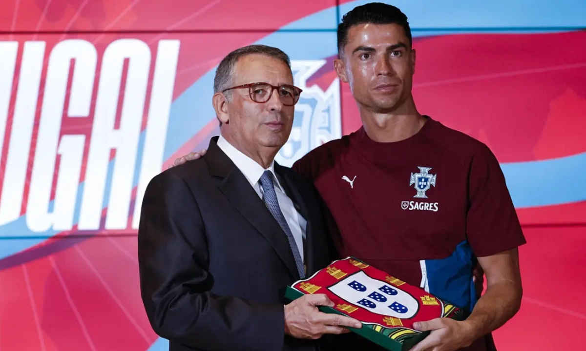 Đăng nhập F8BET để theo dõi Ronaldo mang quốc kỳ Bồ Đào Nha chinh phục World Cup 2026 - hình ảnh - f8betv.vip