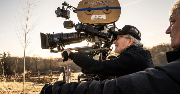 Bom tấn vừa ra mắt của Steven Spielberg gây tranh cãi: góc nhìn mới cho người chơi Việt - hình ảnh - f8betv.vip