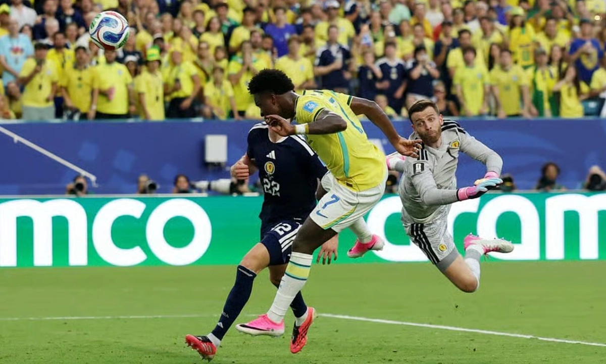 Vinicius đòi quà Ancelotti sau pha đánh đầu ghi bàn: Câu chuyện truyền cảm hứng cho fan cá cược thể thao - hình ảnh - f8betv.vip Vinicius đòi quà Ancelotti sau pha đánh đầu ghi bàn: Câu chuyện truyền cảm hứng cho fan cá cược thể thao - hình ảnh - f8betv.vip