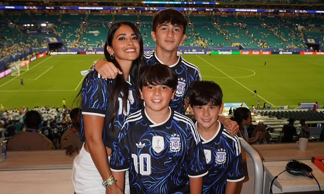 F8BET chính thức: Vợ Messi cuồng nhiệt ăn mừng chiến thắng của chồng - hình ảnh - f8betv.vip F8BET chính thức: Vợ Messi cuồng nhiệt ăn mừng chiến thắng của chồng - hình ảnh - f8betv.vip