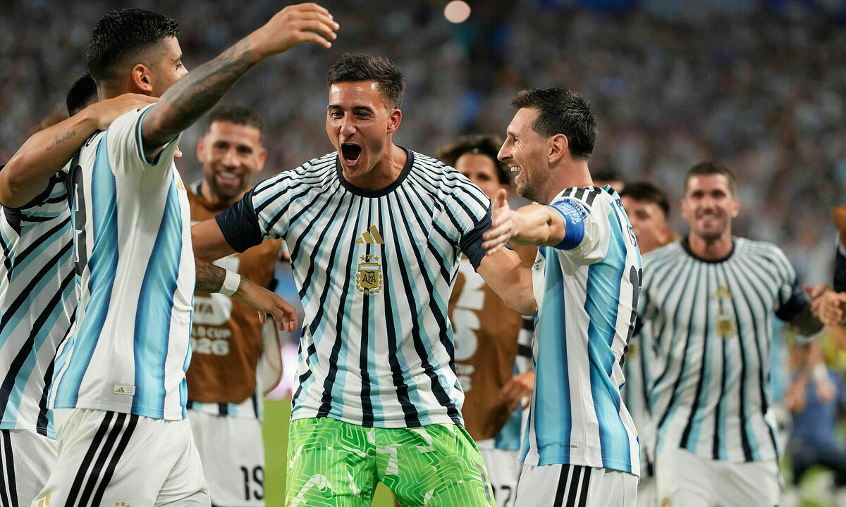 F8BET VIP: Messi tỏa sáng, Argentina vượt Cape Verde nghẹt thở ở World Cup - hình ảnh - f8betv.vip F8BET VIP: Messi tỏa sáng, Argentina vượt Cape Verde nghẹt thở ở World Cup - hình ảnh - f8betv.vip